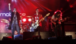  Mobile RockStorm 2013 bùng nổ đất Tây Đô